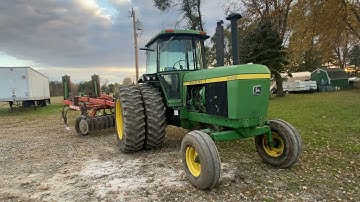 John Deere 4430