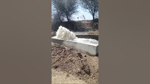 high pressure flow from scour valve looks like fountain.#pipeline #pipework #valves #pipe #jcb