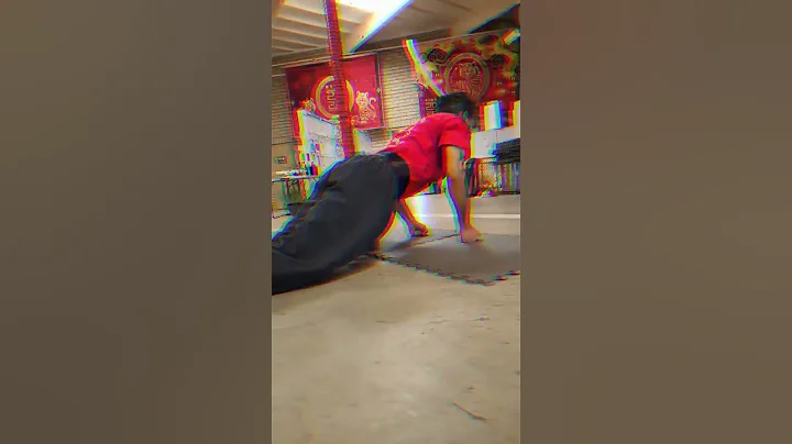 Masters Do Not Do The Ordinary Knuckle Push-ups