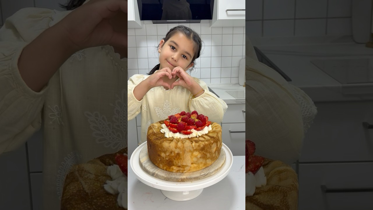 Summer Vibes Only: No-Bake Crepe Cake 🍓☀️ #shorts