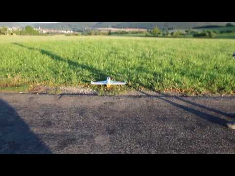 Hobbyking Phazer Landung