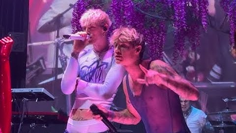 jxdn & machine gun kelly preforming "WANNA BE" live at the hard rock hotel nyc sep 2023 💋🫶🪩🥰❤️💖