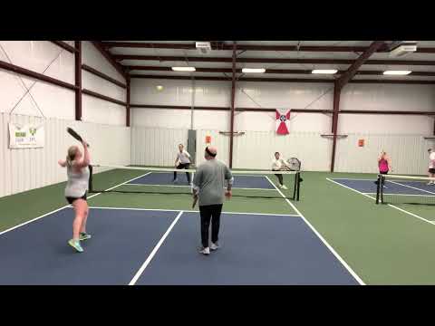 Amanda Ades + Chris Wilson vs Vi Dang and Steve Alvarez