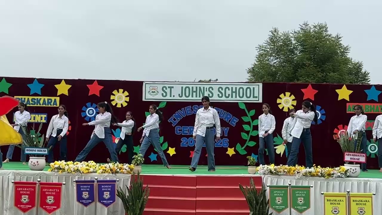 Power-Packed Mashup Dance on Investiture Day Performance @ St. John’s Jodhpur