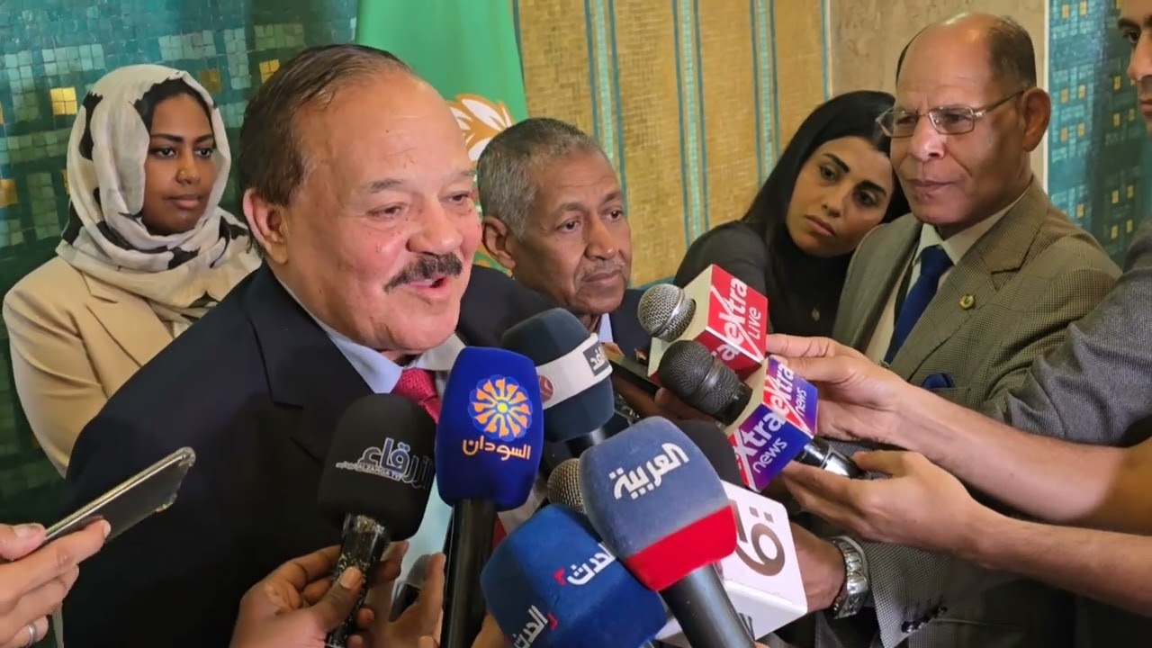 وزير الخارجية السفير د علي يوسف في أول تصريحات إعلامية  عقب لقاءه بالأمين العام لجامعة الدول العربية