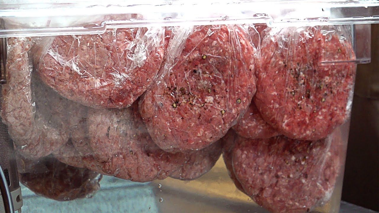 очень уникальный! жареный во фритюре бургер с говядиной су-вид - корейская уличная еда