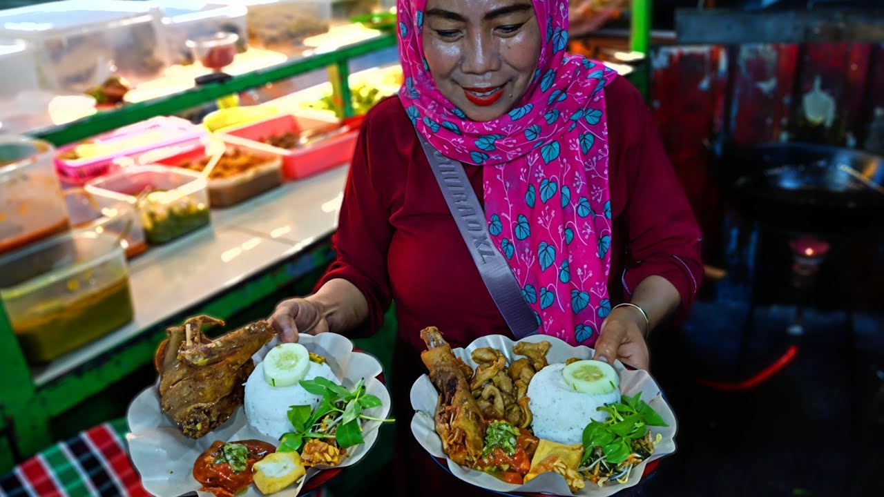 BEBEKNYA SEGEDE DINOSAURUS!! 9000 Komplit Dapat 3 Macam Sambal, Jualan Apa Sedekah?!