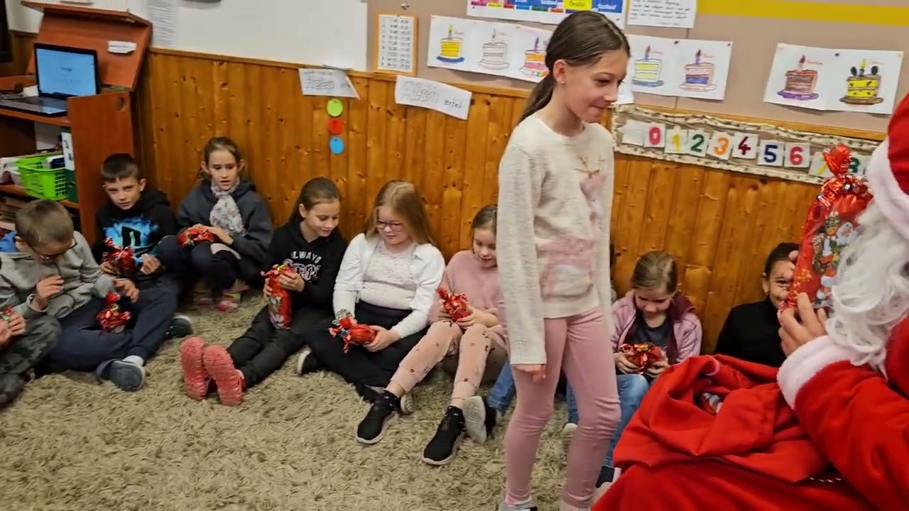 Mikulás a 3.b-ben Bugac 2024.