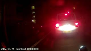 3灯化スーパーカブ LEDとHID 全波整流化済