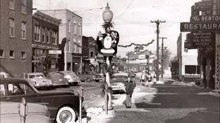 Woodstock Illinois and neighboring towns