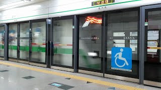 서울지하철 2호선 외선순환 S2273 낙성대역 진입(211편성)