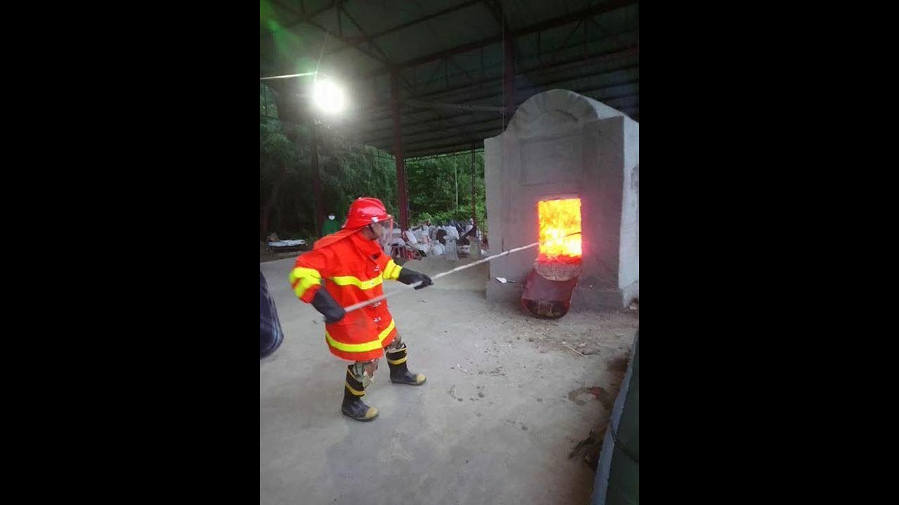 เปิดเผยความลับ วิธีการผลิตถ่านคุณภาพสูง ถ่านขาว White Charcoal เผาในอุณหภูมิมากกว่า 1000 องศา