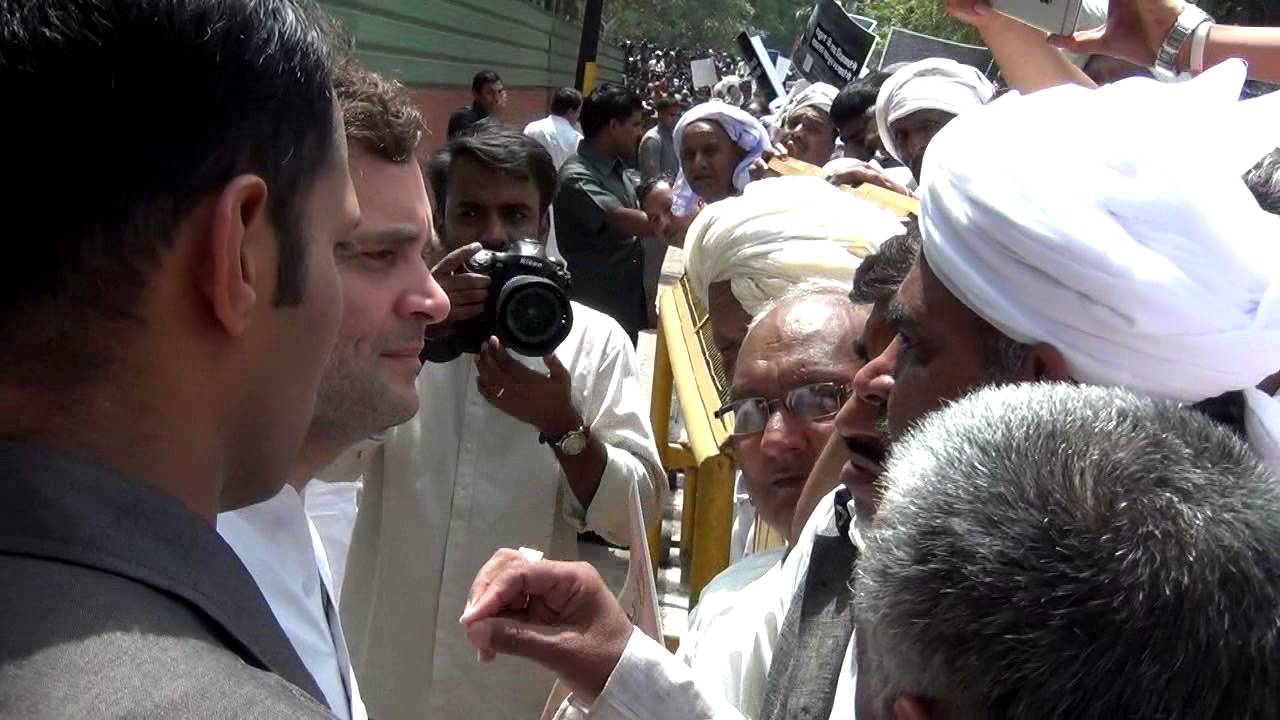 Rahul Gandhi Meeting With Farmers | 18 April, 2015