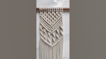 Small Macrame Wall Hanging #macrameforbeginners #beginners #macramepattern #macrame #macramedesign