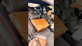😱The girl pranked her friend