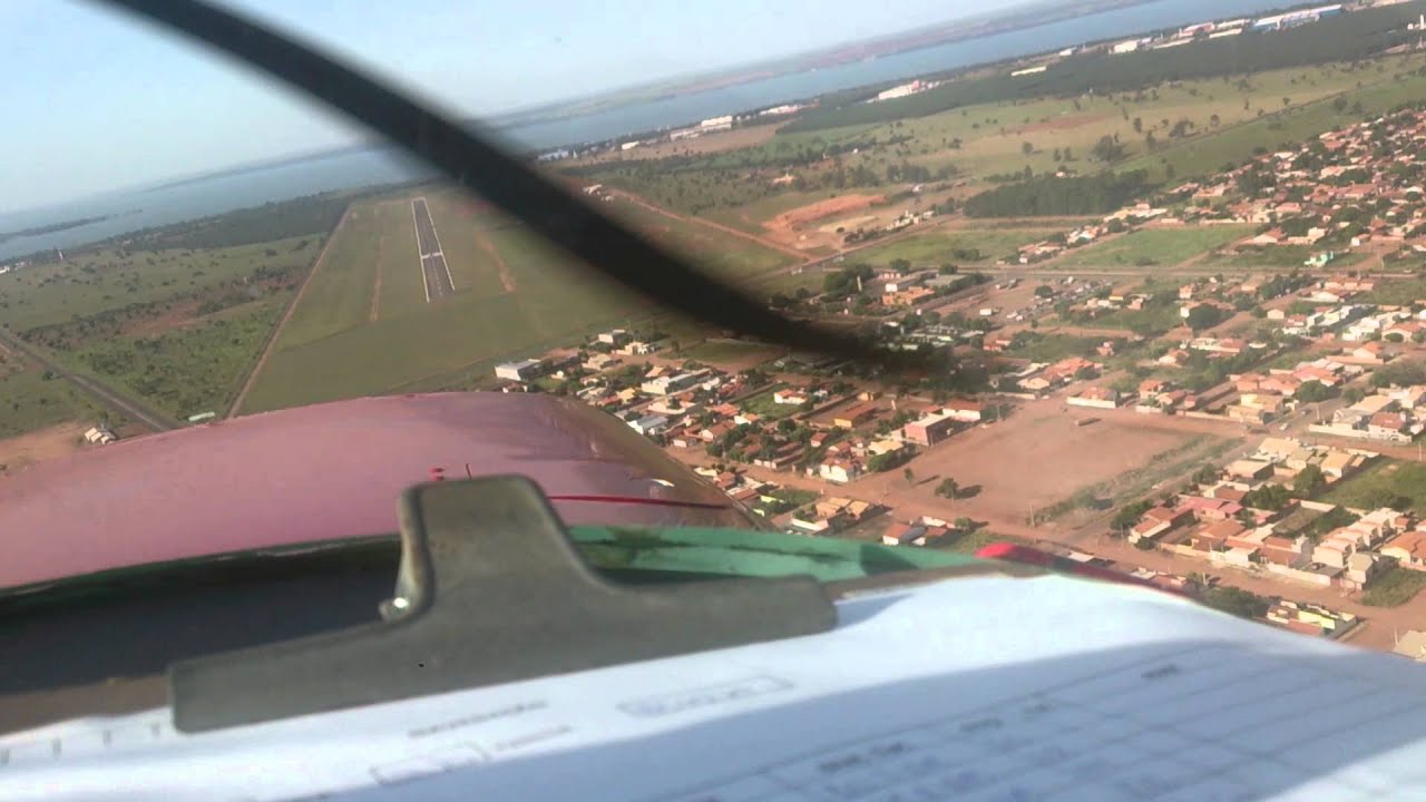 C-152 Pouso em Três Lagoas-MS - YouTube