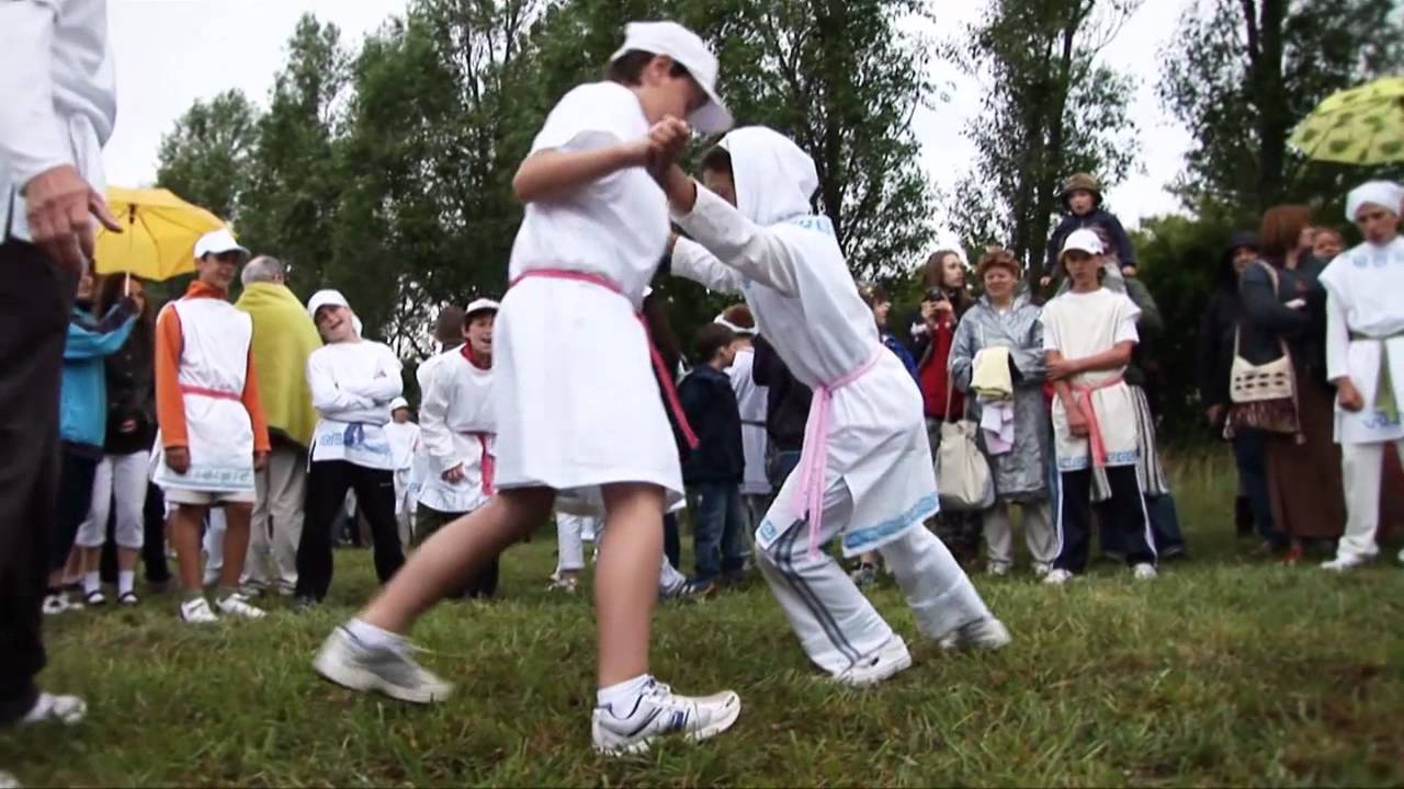 XVI. Waldorf Olimpia, Alsóörs