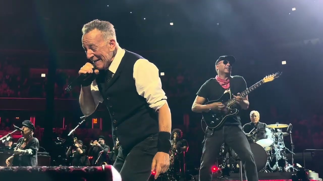 Video Post: Bruce Springsteen, Chicago 4/29/26