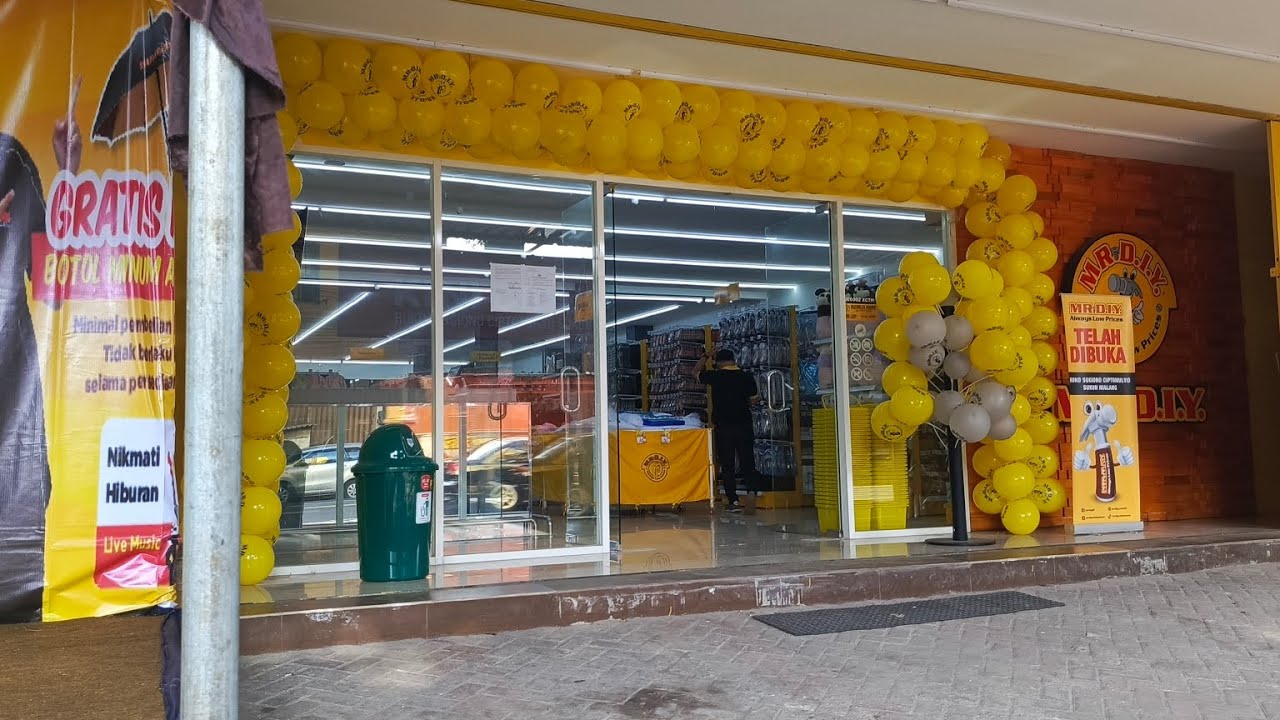 Grand Opening Toko ke 953 MR D.I.Y, Di Jalan Kolonel Sugiono No.114C, Sukun, Malang