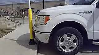 SlowStop Handicap Bollard