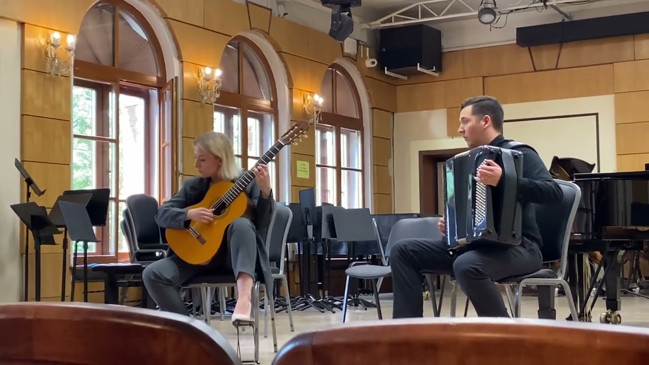 L. Boccherini  “Introduction & Fandango”