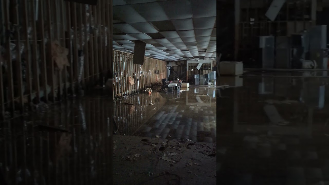 slowly dissolving #abandoned #chicago #abandonedplaces #decay #urbex