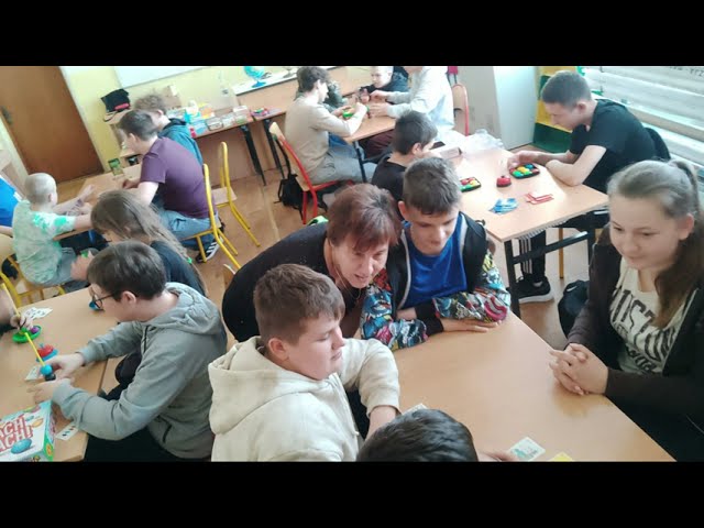 Animacje w gry z Klubem Pięć aSÓW w Zespole Placówek Oświatowych w Kozubowie; Czwartek, 20-03-25 r.