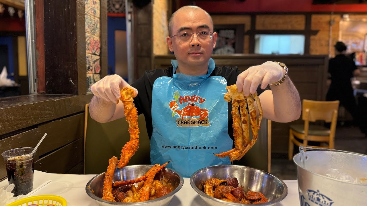 Mr christmas grand carousel