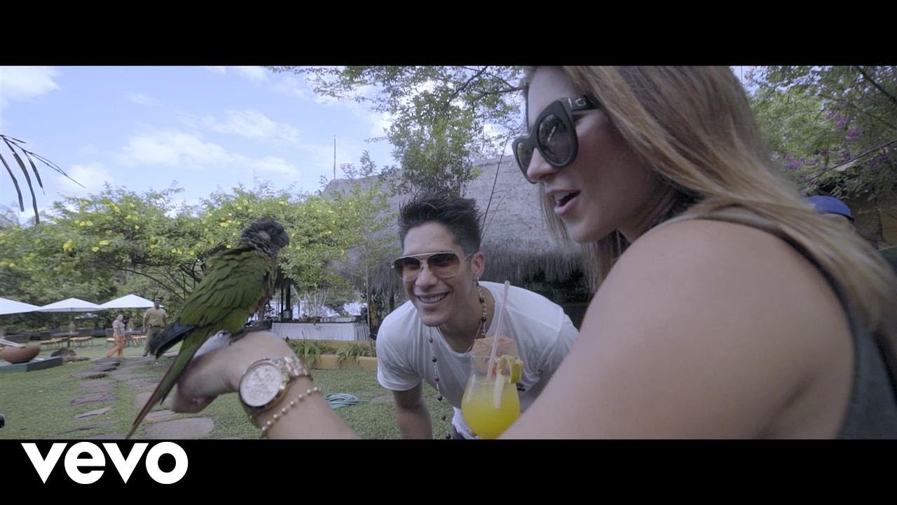 Chyno Miranda - Tú Me Elevas (Mi propuesta de matrimonio)