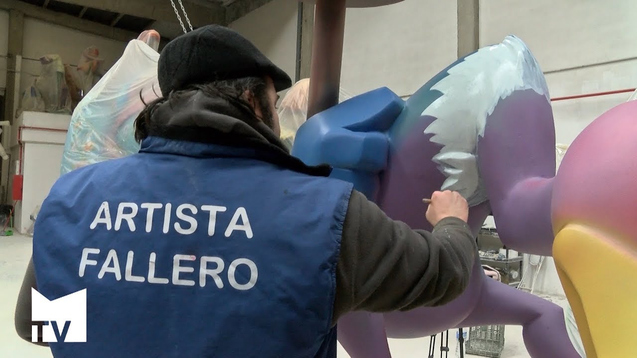 Javier Santes, concejal y artista fallero