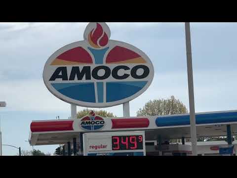 Live From The World's Largest Amoco Gas Sign