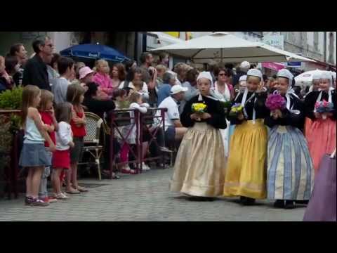 La Fête des Brodeuses 2011 -- Défilé