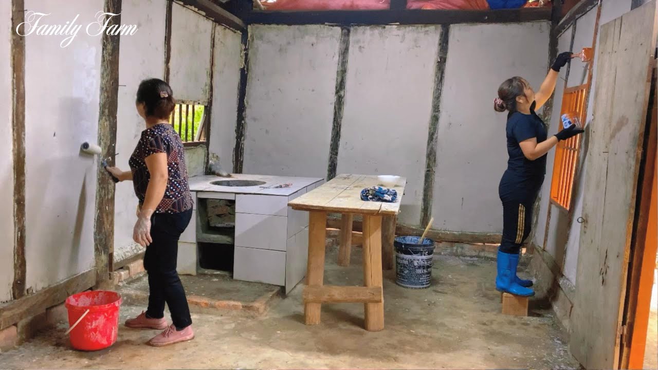 Two sisters renovating an old house in the countryside | Renovate the ...