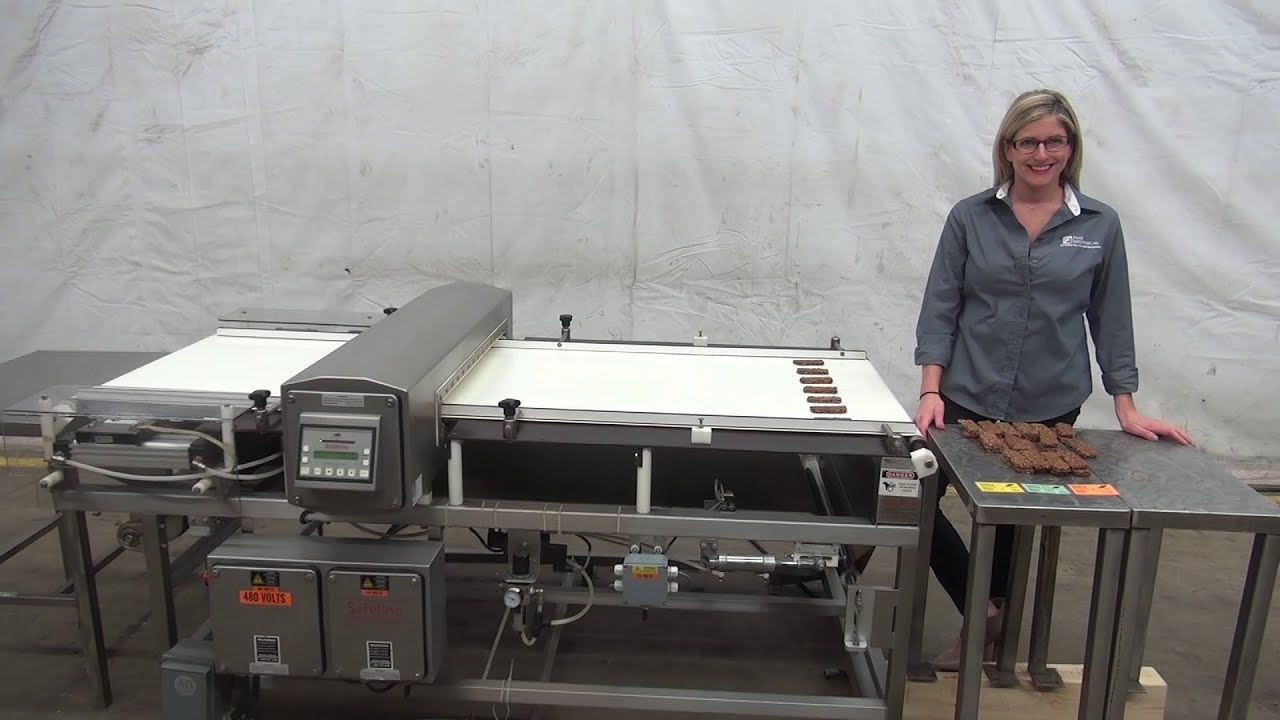 Safeline Retracting Belt Metal Detector Demonstration YouTube