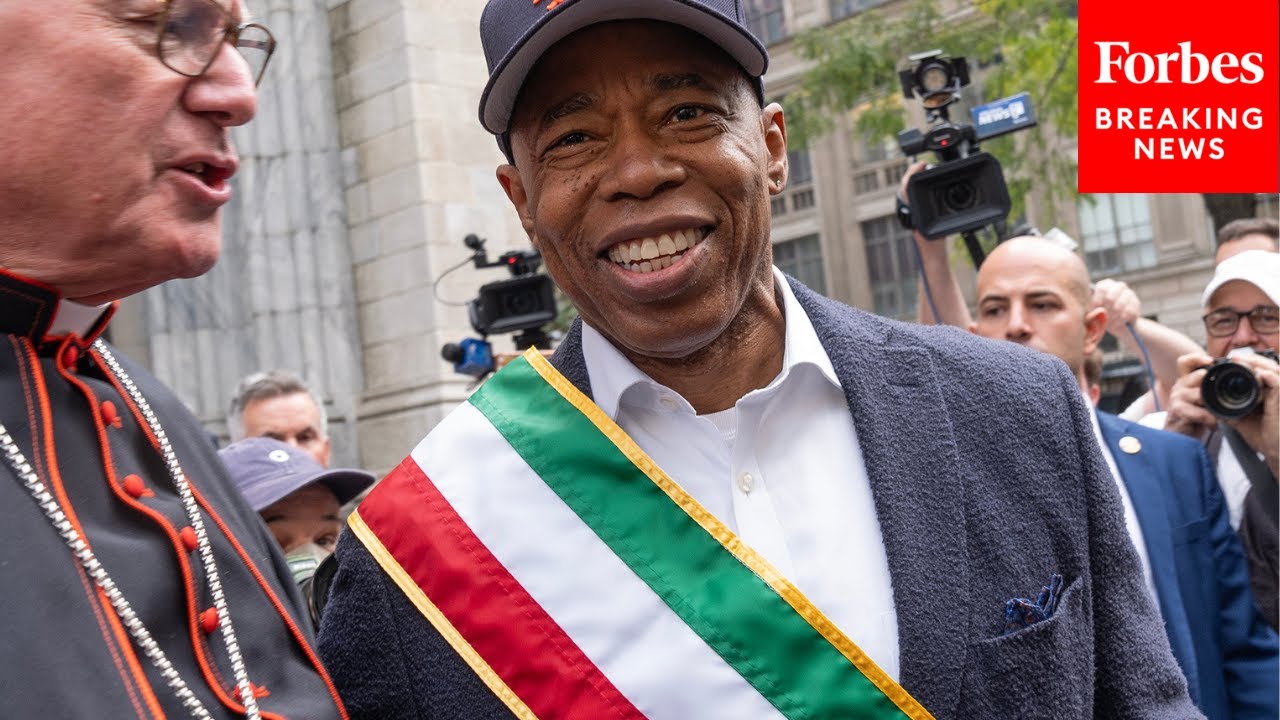 Мэр Нью-Йорка Эрик Адамс отмечает Месяц итальянского наследия