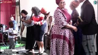 Vuyiseka | Uyongithwala Nami