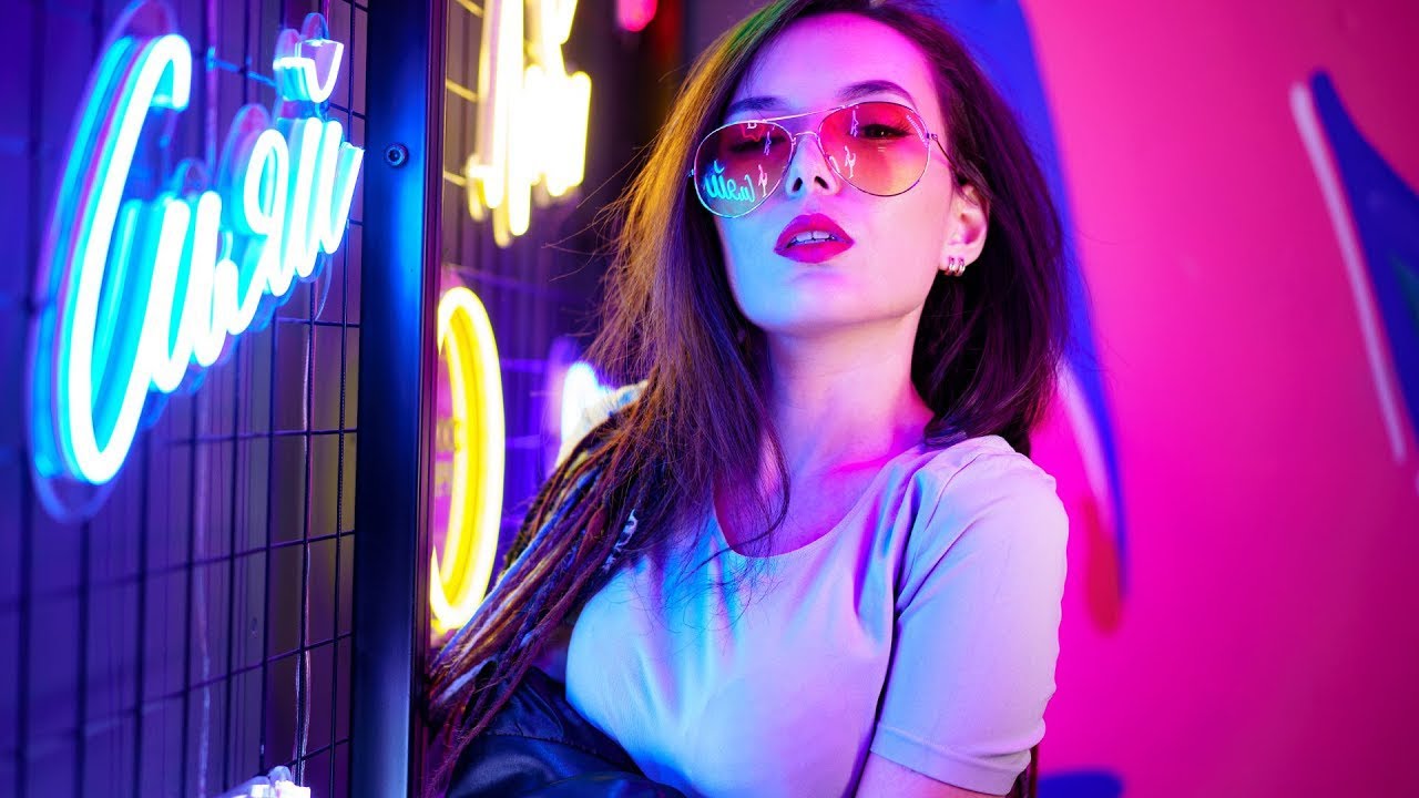 Зажигательная музыка в машину