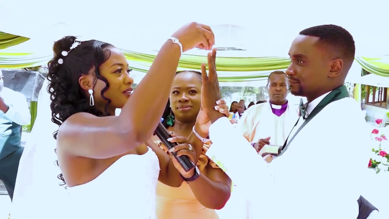 Liz & Emmanuel highlit