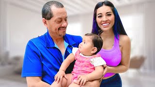 Thumbnail for MI PAPÁ CONOCE A SU NIETA NASYA 😢 *Muy emocional*