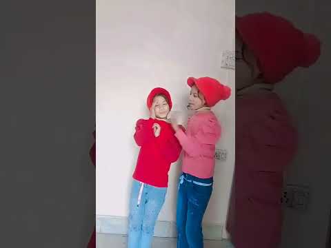 Aj Mene Sadak Par Padha Hua Kachara Dekha