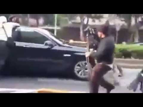 2014 04 25蔡正元立委直接開車撞人離開 2