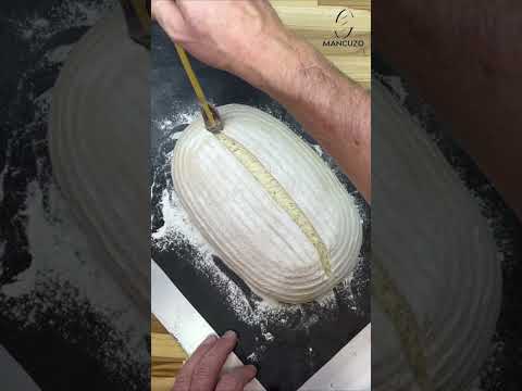 Corte no pão e pestana