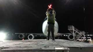 Nighttime Aircraft Marshalling  Cathay Pacific Cargo 80 Arrival [BLJB] Boeing 7478F [11.08.2014]