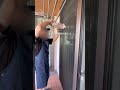 網戸の時短掃除法 ！ペットボトル1本で簡単キレイ