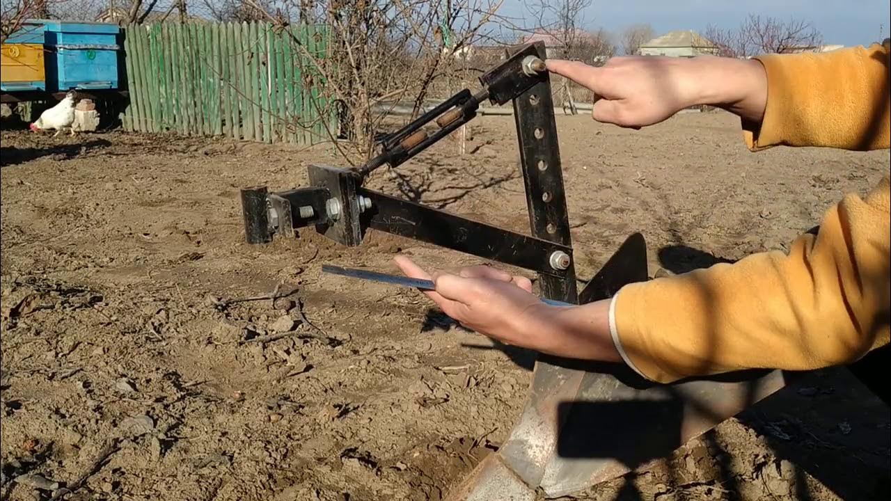 Сцепка для мотоблока из кардана уаз. Прицепное мотоблока на подшипниках 3800р. Сцепка из крестовины газ 53 на мотоблок. Сцепка для мотоблока мтз. Как сделать сцепку для мотоблока.