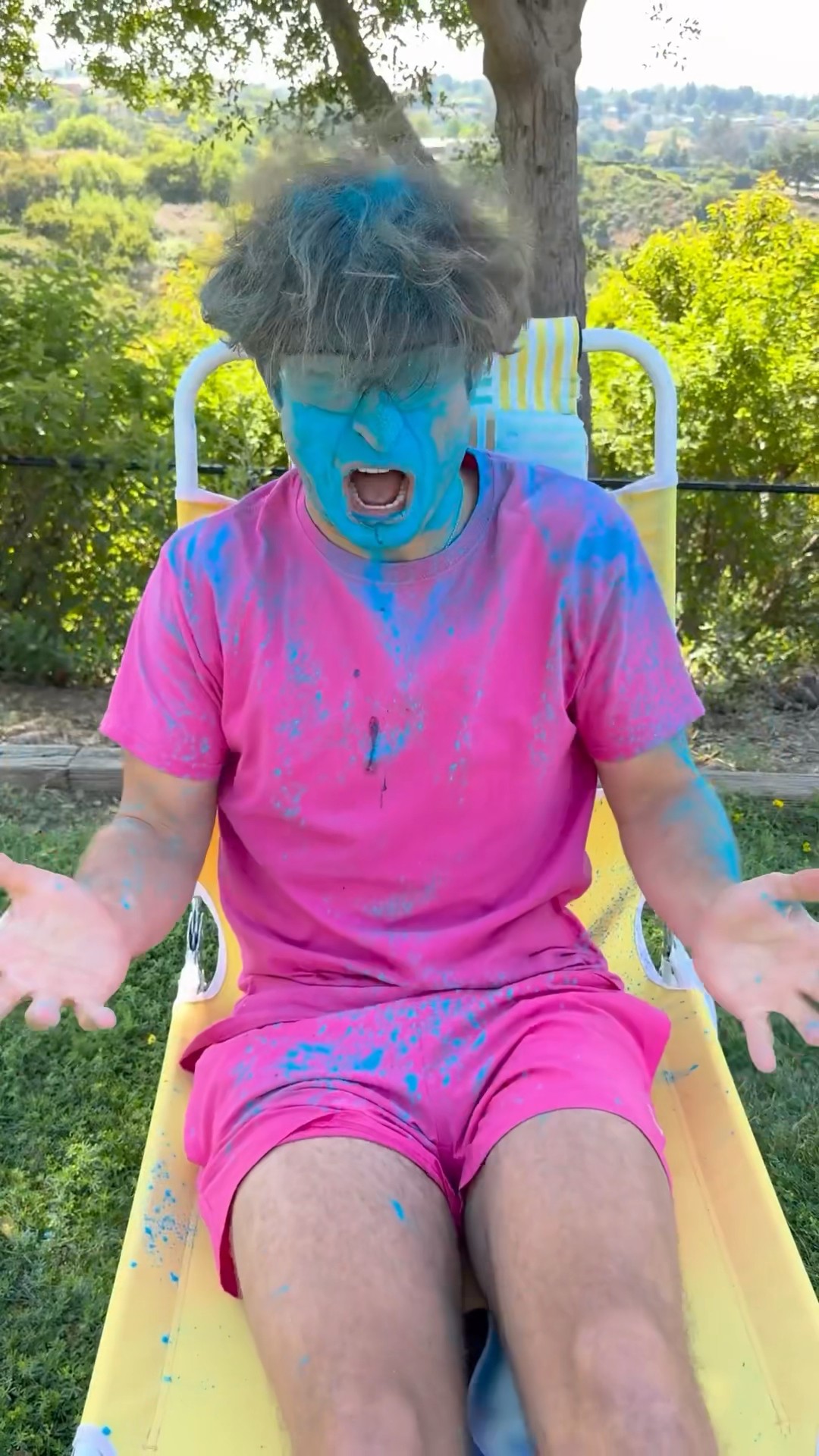 HE WON’T STOP ? #ad