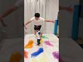 最近ハマってる遊び方🎨自分で考えて色を選べるようになって感動🥹 #赤ちゃん #赤ちゃんのいる生活 #日常 #育児