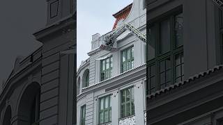 Hasiči Praha Fire Service removing snow and ice in #prague #emergencyresponse #firetruck Hasiči Praha Fire Service removing snow and ice in #prague #emergencyresponse #firetruck