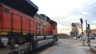 Shave and a haircut!!!!!! BNSF SD70ACe leads the intermodal with awesome crew!