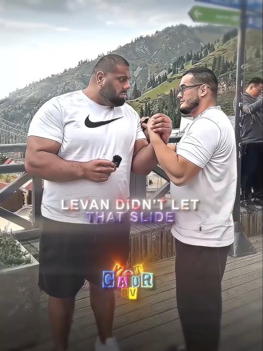 Levan tests the strength of Alizhan's left arm 💀🔥 #levansaginashvili #armwrestler #armwrestling #fyp